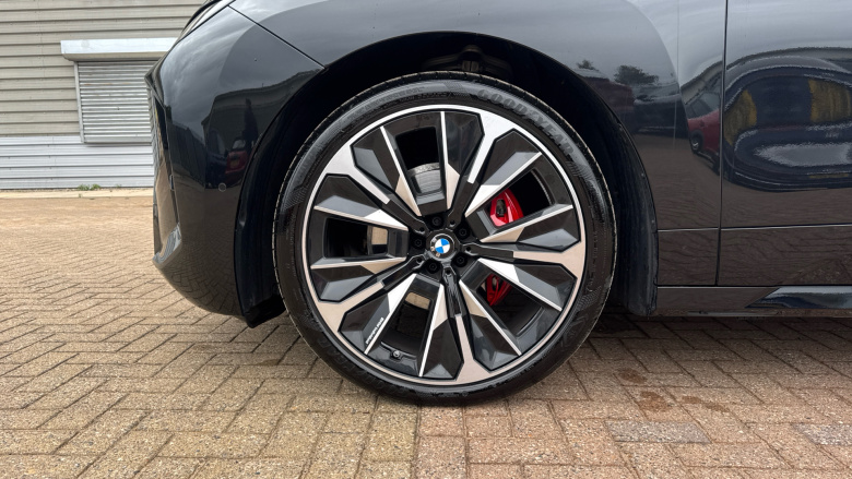 BMW iX 400kW xDrive60 M Sport 112kWh 5dr Auto [Pro Pack] Electric Estate